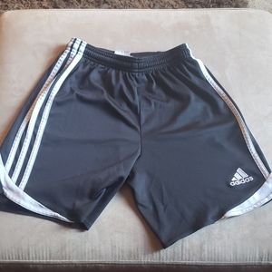 Sports shorts